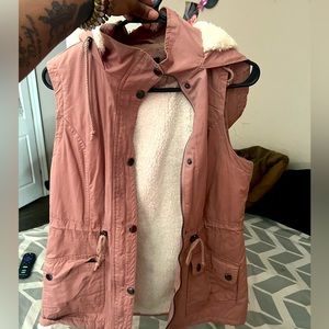 med light cream pink fuzzy vest
